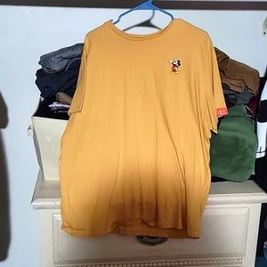 Men's mustard yellow Mickey Mouse t-shirt. Size XL